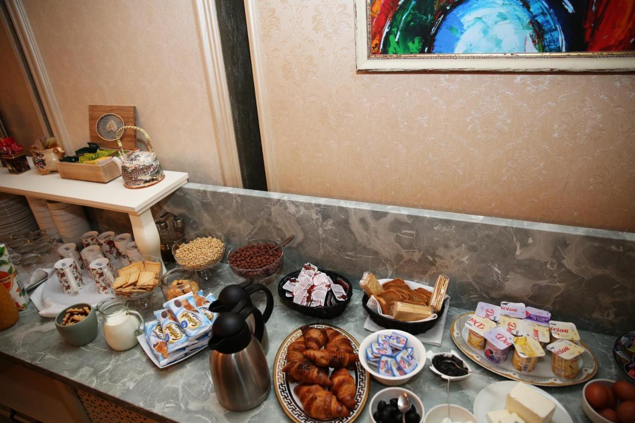 Valentino Rooms Focșani Bagian luar foto
